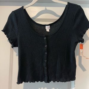 Colise Top brand new